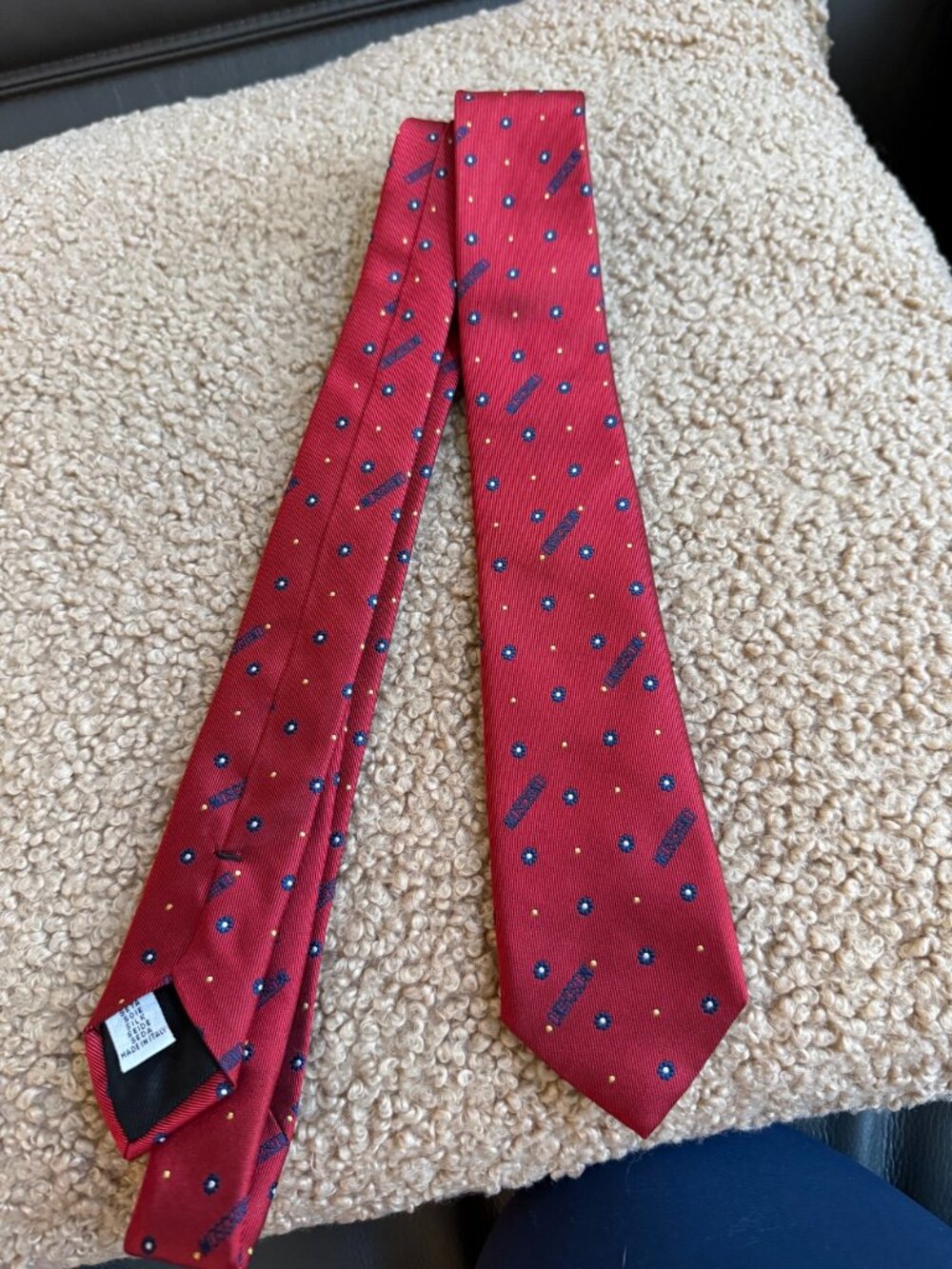 Moschino Men's Red Silk Logo Print Tie